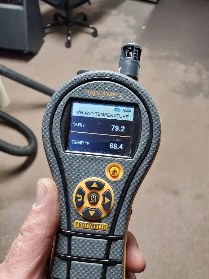 Moisture meter humidity assessment for Mold Remediation & Removal in Issaquah